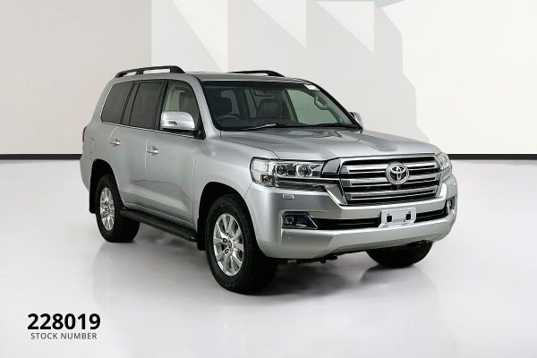 2019 Toyota Landcruiser VDJ200R VX image