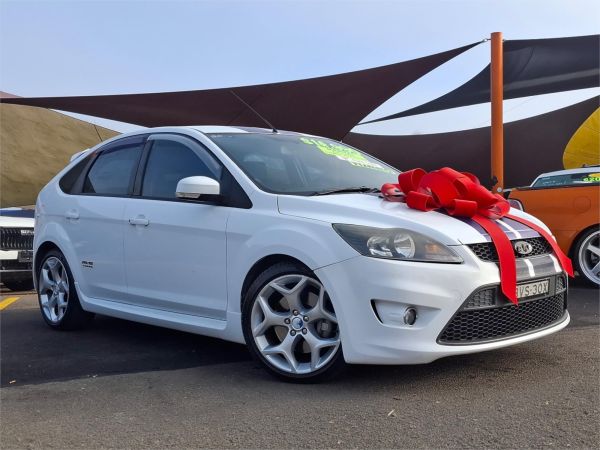 2010 Ford Focus Hatchback LV Mk II XR5 Turbo image