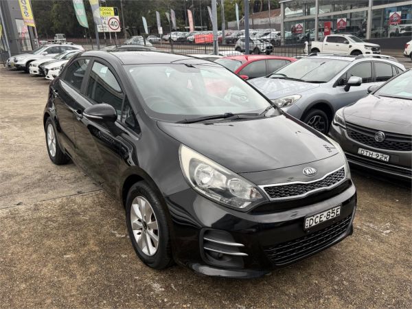 2015 KIA RIO 5D HATCHBACK UB MY15 S PREMIUM image