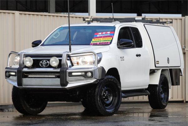 2019 TOYOTA HILUX X CAB C/CHAS GUN126R MY19 SR (4x4) image