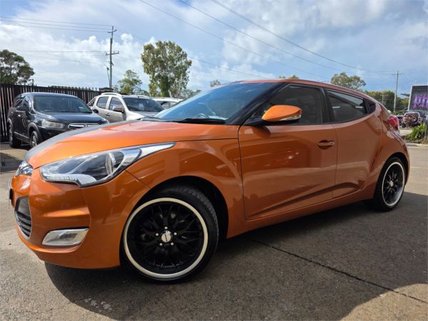 2017 Hyundai Veloster Hatchback FS5 Series II image