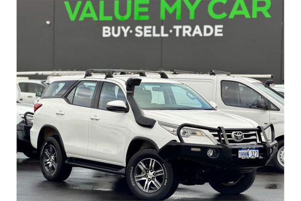 2018 Toyota Fortuner GX GUN156R image