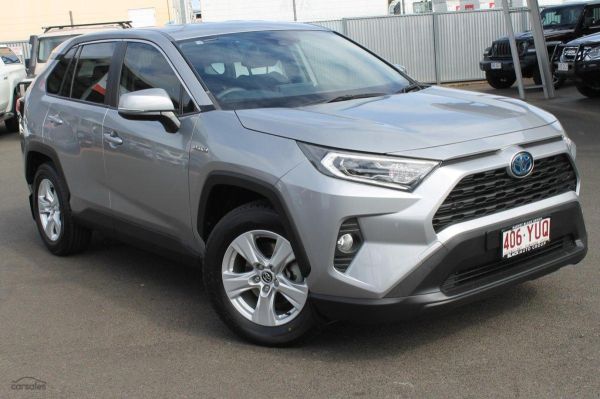 2019 Toyota RAV4 GX Auto eFour image
