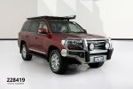 Image for 2021 Toyota Landcruiser VDJ200R Sahara