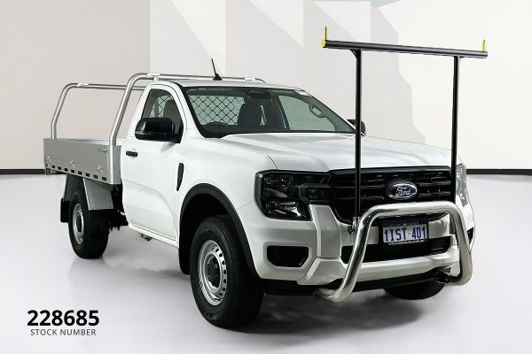 2025 Ford Ranger  XL image