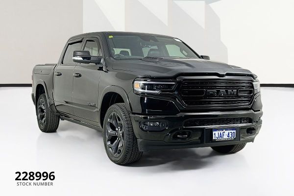2022 RAM 1500 DT Limited image