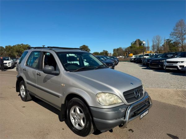 2001 Mercedes-Benz M-Class Wagon W163 ML270 CDI Classic image