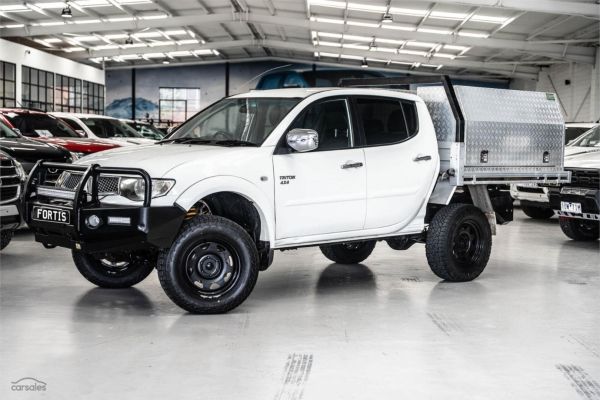 2012 Mitsubishi Triton GLX-R MN Manual 4x4 MY12 Double Cab image