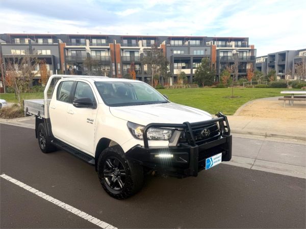 2023 TOYOTA HILUX DOUBLE C/CHAS GUN126R SR (4x4) image