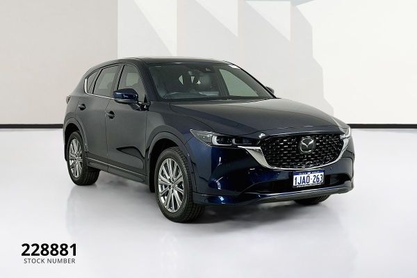 2022 Mazda CX-5 KF Series Akera image
