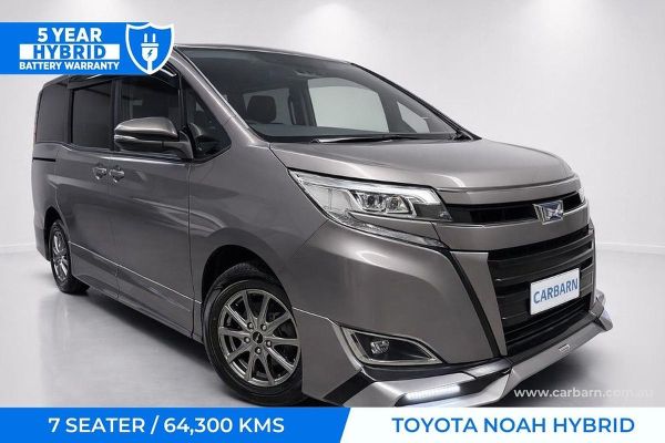 2020 Toyota Noah Hybrid X ZWR80G image