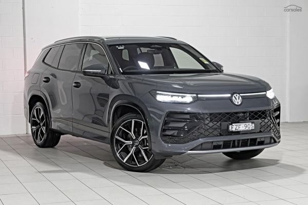 2025 Volkswagen Tayron  R-Line image
