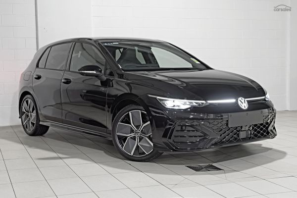 2025 Volkswagen Golf MK VIII R-Line image