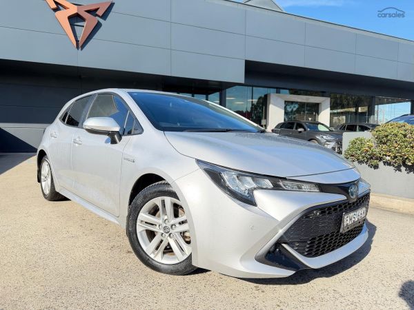 2020 Toyota Corolla SX Hybrid Auto image