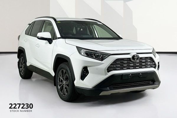 2023 Toyota RAV4 MXAA52R GXL image