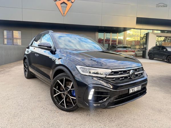 2025 Volkswagen T-Roc  R image