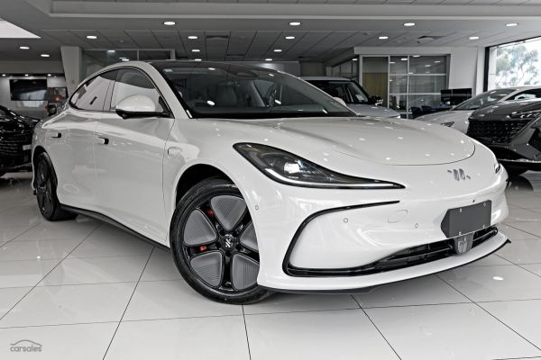 2025 IM Presented by MG Motor IM5  Premium image
