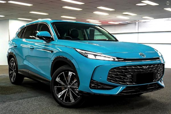 2025 MG HS Hybrid+ Essence Auto MY25 image