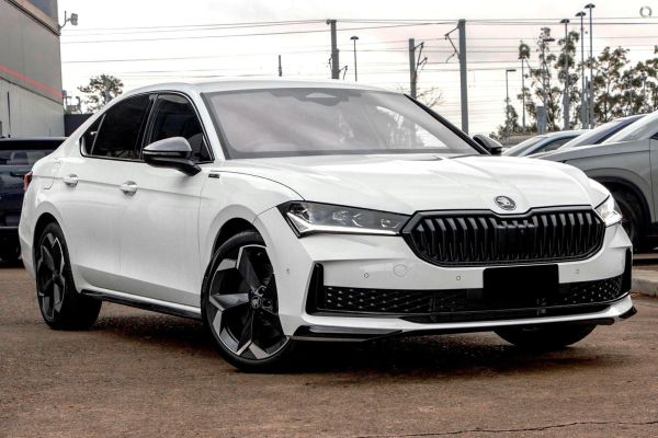 2026 Skoda Superb NZ SportLine image