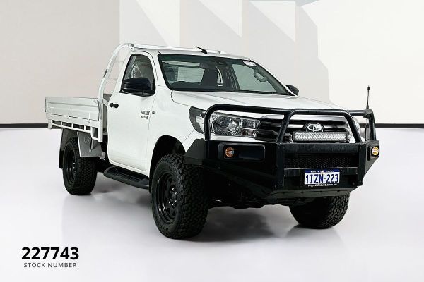 2020 Toyota Hilux GUN126R SR image