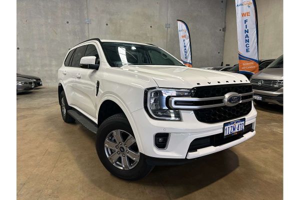 2022 Ford Everest  Ambiente image