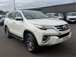 Image for 2017 Toyota Fortuner Wagon GUN156R Crusade