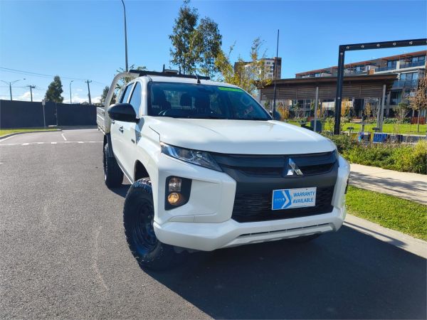 2021 MITSUBISHI TRITON DOUBLE C/CHAS MR MY22 GLX (4x4) image