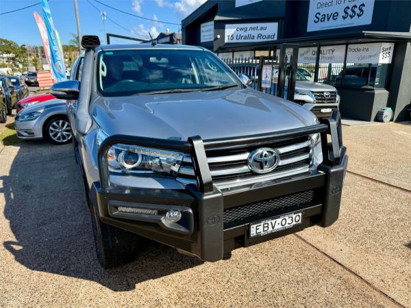 2016 TOYOTA HILUX DUAL CAB UTILITY GUN126R SR5 (4x4) image