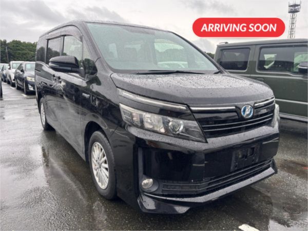 2015 Toyota Voxy People Mover Hybrid V image