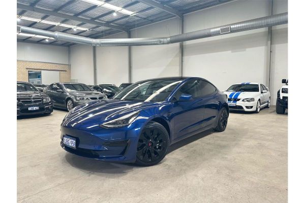 2021 Tesla Model 3  Standard Range Plus image