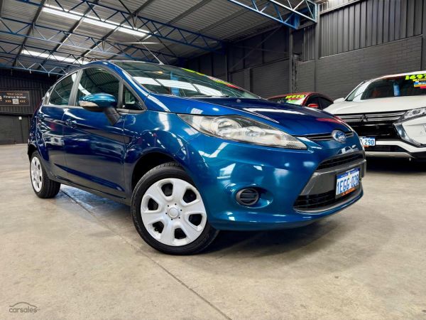 2013 Ford Fiesta CL WT Auto image