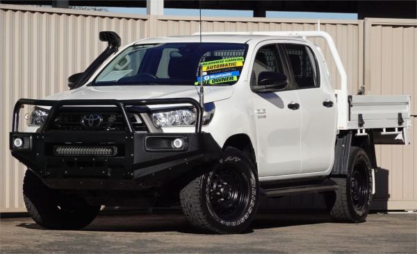 2021 TOYOTA HILUX DOUBLE C/CHAS GUN126R SR (4x4) image