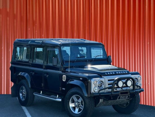 2008 Land Rover Defender MY09 110 SVX (4x4) Black 6 Speed Manual Wagon image