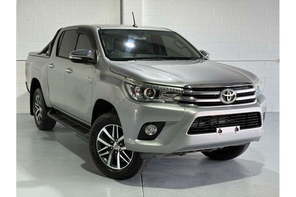2016 Toyota Hilux SR5 GUN126R 4X4 image