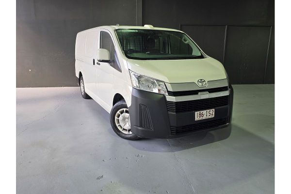 2023 Toyota Hiace GDH300R  image
