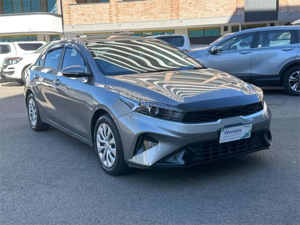 2024 Kia Cerato BD S image
