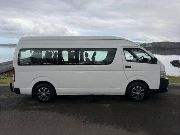 2013 TOYOTA HIACE BUS KDH223R MY12 UPGRADE COMMUTER image