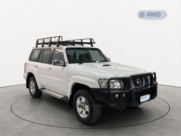 2014 Nissan Patrol SUV Y61 GU 9 ST image