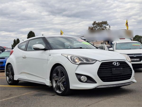 2014 Hyundai Veloster Hatchback FS3 SR Turbo image