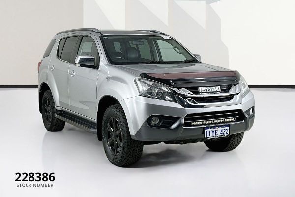2016 Isuzu MU-X LS-T (4x2) UC MY15 image