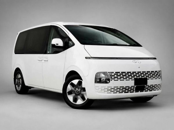 2022 Hyundai Staria US4.V2 MY23 2WD White 8 Speed Sports Automatic Wagon