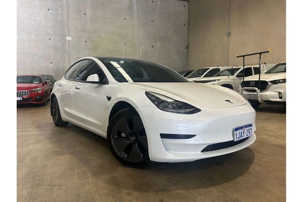 2021 Tesla Model 3  Standard Range Plus