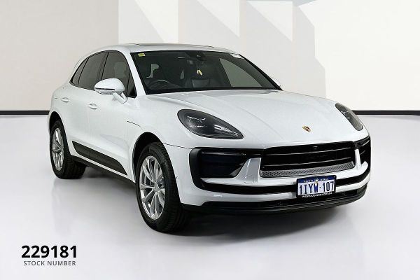 2021 Porsche Macan 95B  image