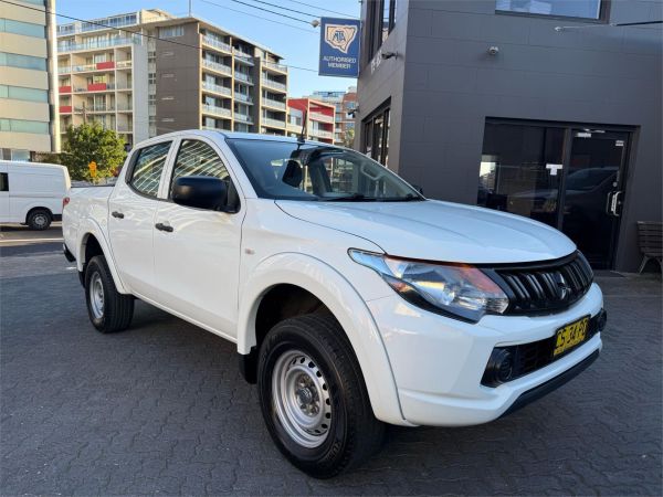 2018 MITSUBISHI TRITON DUAL CAB UTILITY MQ MY18 GLX image