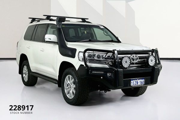 2020 Toyota Landcruiser VDJ200R VX image