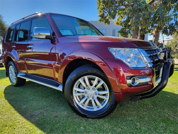 2017 MITSUBISHI PAJERO 4D WAGON NX MY17 GLX LWB (4x4) image