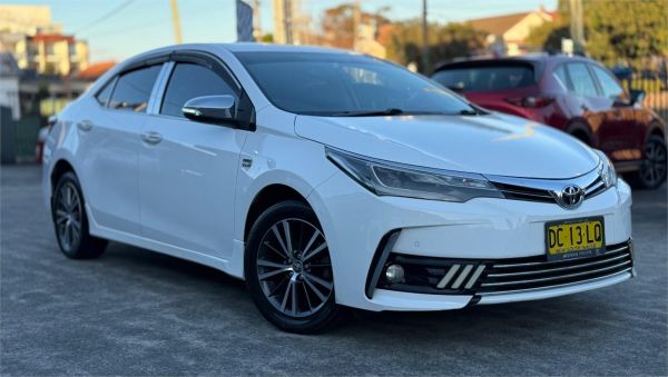 2018 TOYOTA COROLLA 4D SEDAN ZRE172R MY17 SX image