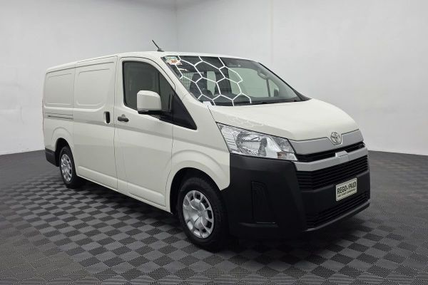 2020 Toyota Hiace GDH300R  image