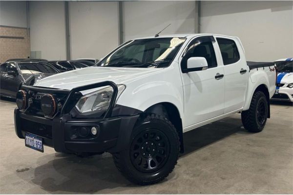 2018 Isuzu D-MAX SX 4X4 image