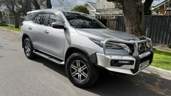 2022 Toyota Fortuner GUN156R GXL Platinum 6 Speed Electronic Automatic Wagon image